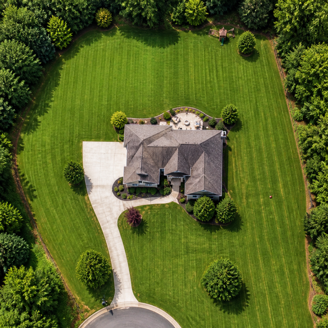 Aerial example of a medium lawn from one quarter to three quarters acre